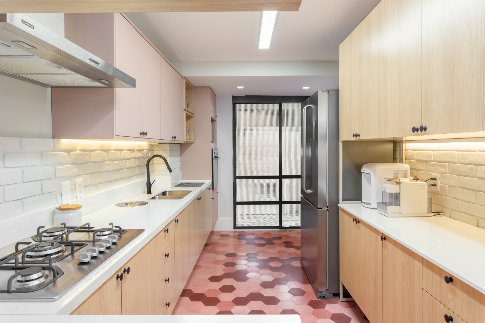 projeto_arquitetura_recife_reforma_apartamento_cozinha_integrada_moveis_planejados_armario_ladrilho_mosaico
